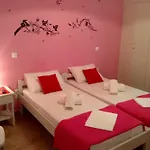 بيت ضيافة Nikoletta 3*