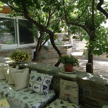 Nikoletta Гостевой дом Парос