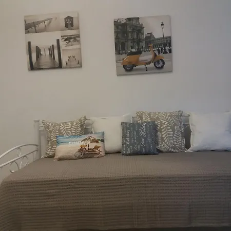 Nikoletta Гостевой дом 3*