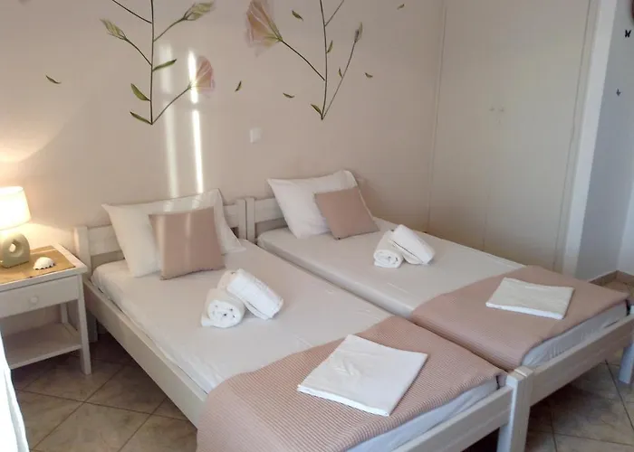 Nikoletta Guest house 3*