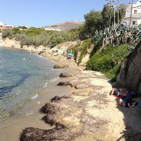 Nikoletta Pensión 3*