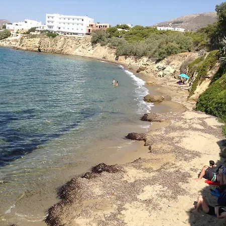 Nikoletta * Parikia (Paros)