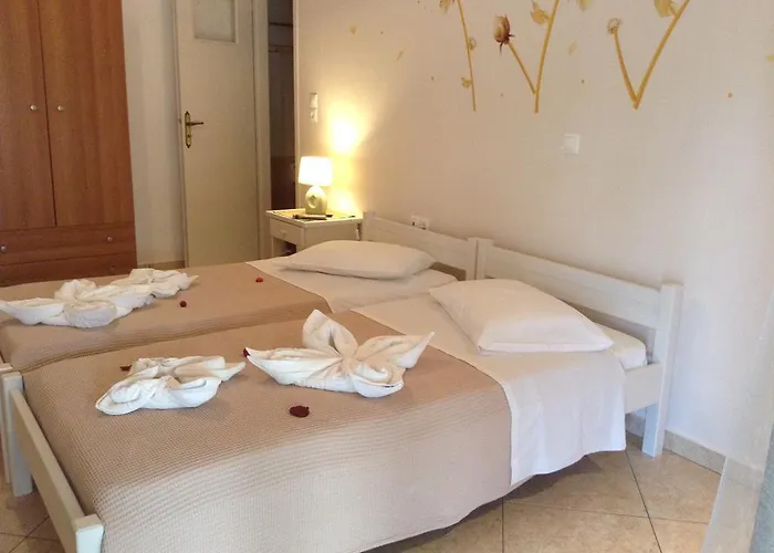 Konukevi Nikoletta 3*